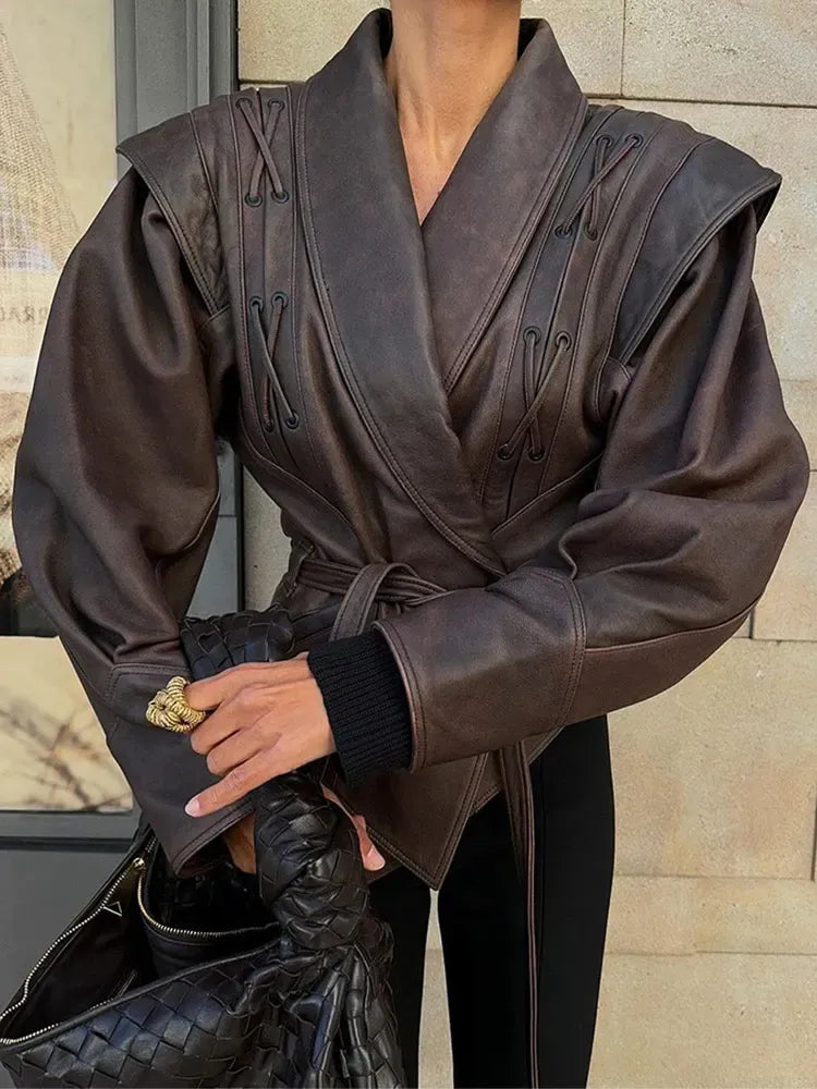 Chaqueta con cinturón para mujer