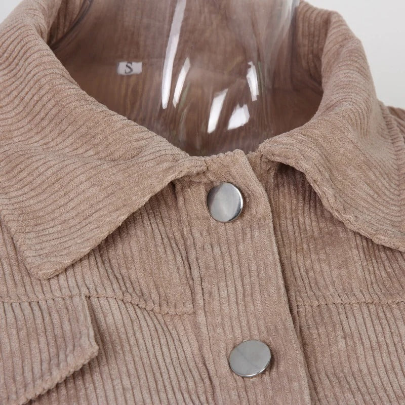 Chaqueta corta de pana
