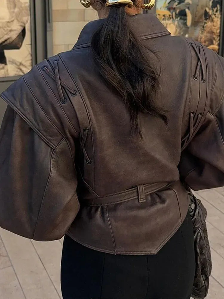 Chaqueta con cinturón para mujer