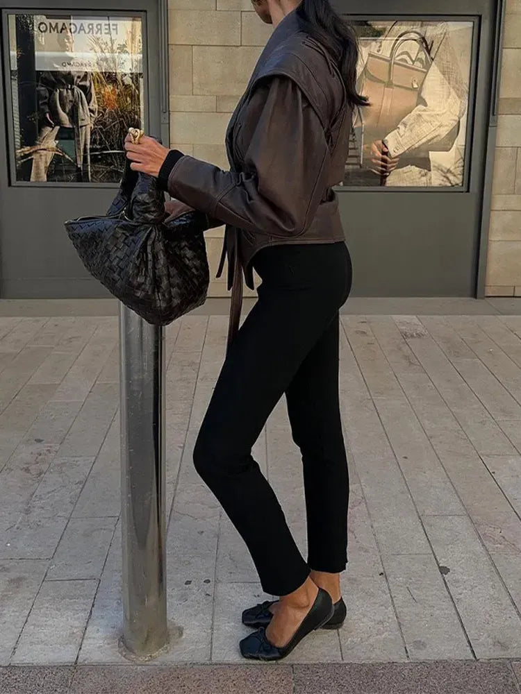 Chaqueta con cinturón para mujer